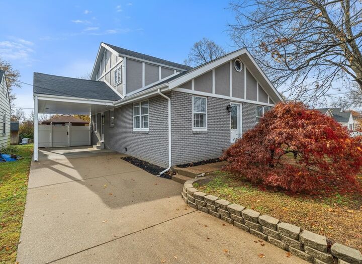 Property Photo:  2209 N Elm St.  KY 42420 