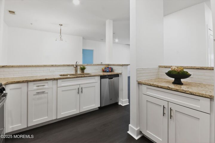 Property Photo:  626 Marion Lane 626  NJ 08831 