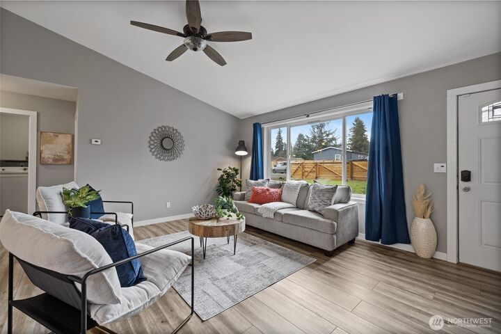 Property Photo: 12505 223rd Avenue E WA 98391