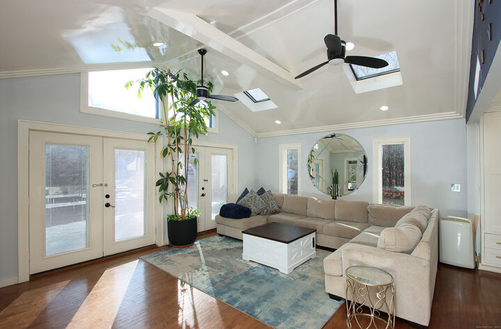 Property Photo:  5 Deer Trail  CT 06482 