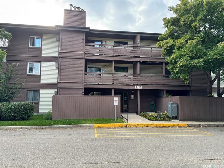 Property Photo: 463 Pendygrasse Road 204 SK S7M 5H3