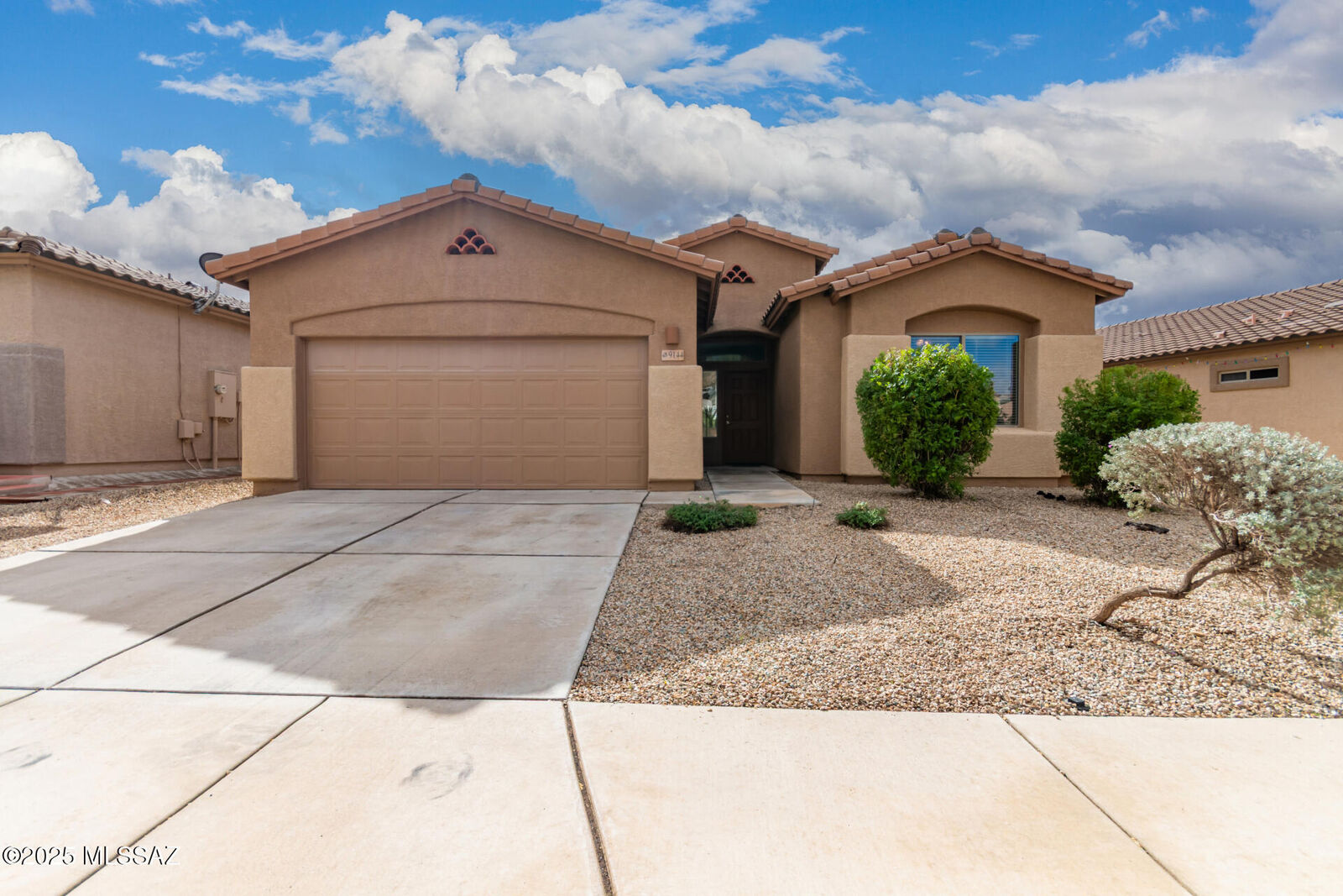 Property Photo:  9144 S Whispering Pine Drive  AZ 85756 