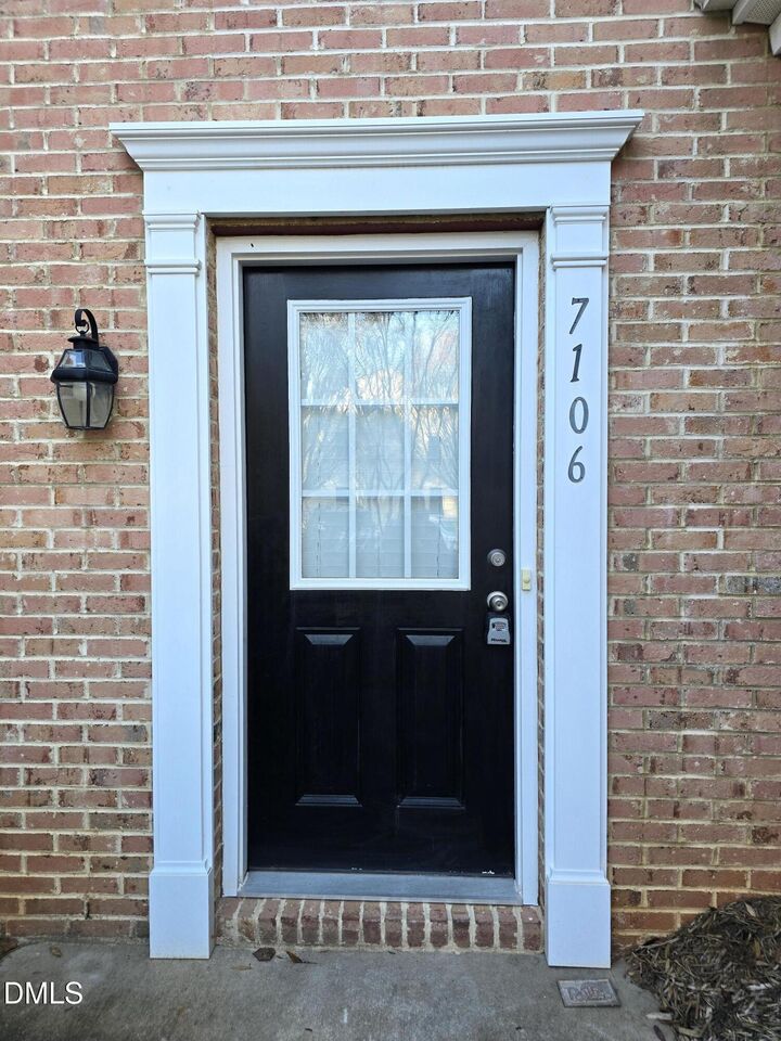 Property Photo: 7106 Racine Way NC 27615