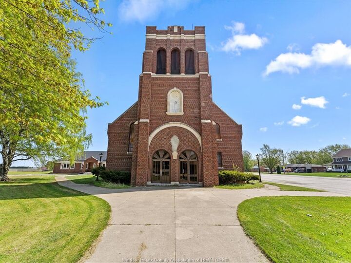 Property Photo:  25657 Winterline Road  ON N0P 1S0 