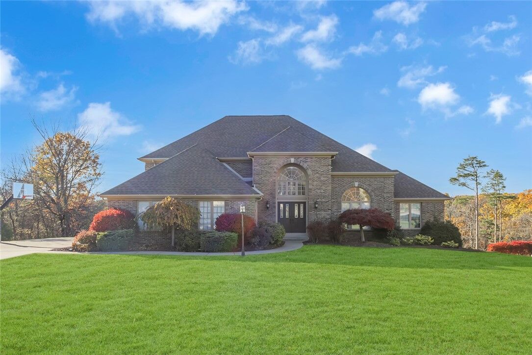 Property Photo: 132 Post Oak Dr PA 15010