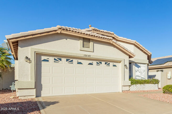 Property Photo:  10648 W Runion Drive  AZ 85382 