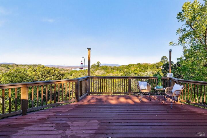 Property Photo:  30 Manzanita Avenue  CA 94945 