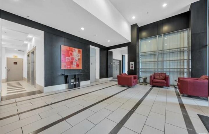 Property Photo:  550 Pacific Street 201  BC V6Z 3G2 