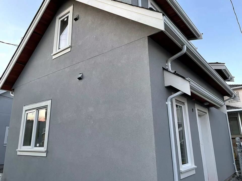 Property Photo:  78 E 51 Street  BC V5X 1B9 