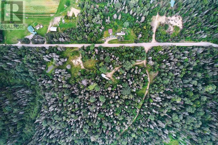 Property Photo:  185 Halls Road East  ON P0A 1Z0 