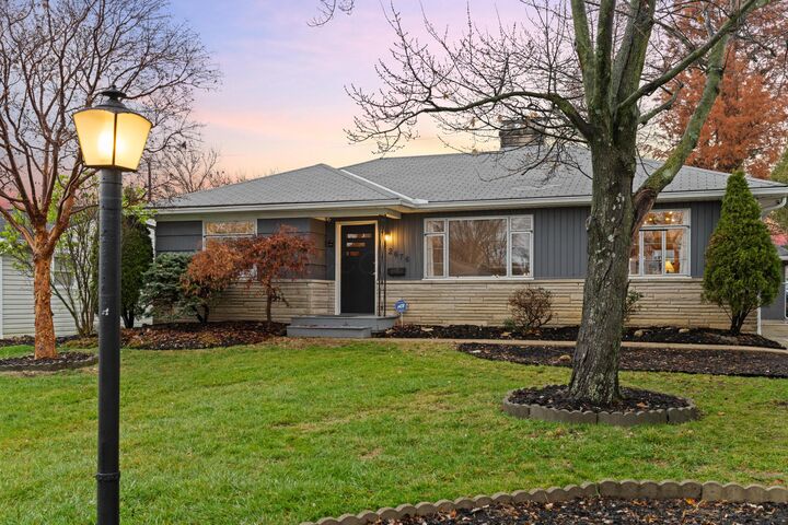 Property Photo: 2676 Nottingham Road OH 43221