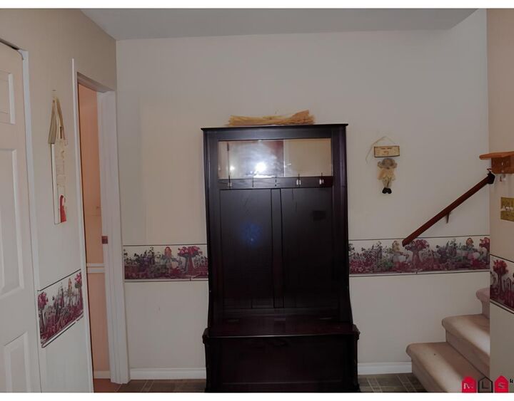 Property Photo:  32460 Cherry Avenue  BC V2V 2T6 