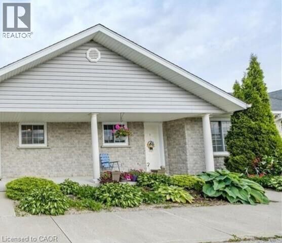 Property Photo:  653 Kincardine Avenue 7  ON N2Z 0B1 