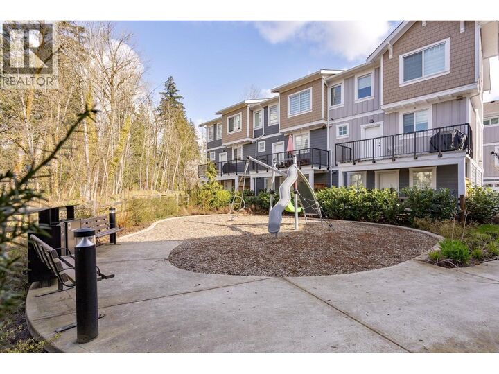 Property Photo: 23108 Lougheed Highway 5 BC V2X 2W3