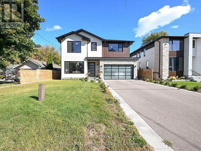 Property Photo:  1181 Ogden Avenue  ON L5E 2G8 