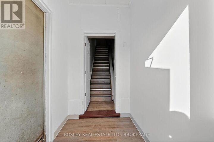 Property Photo:  242 Mary Street Unit 10  ON L0S 1J0 