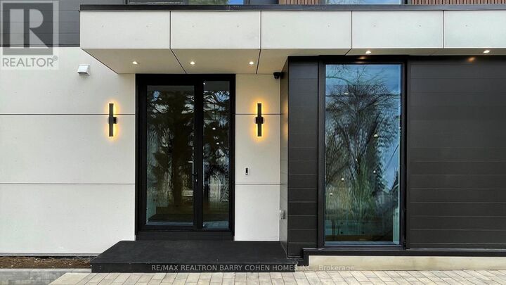 Property Photo:  135 Imperial Street  ON M5P 1C7 