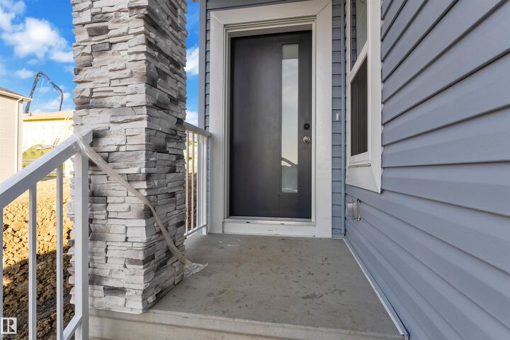 Property Photo:  4311 36 Street  AB T4X 3G8 