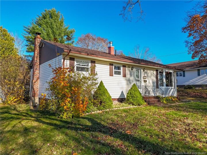 Property Photo:  102 Winter Street  NB E3A 1X5 