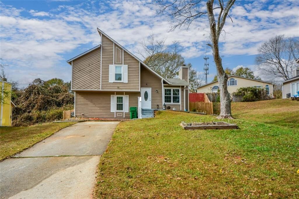 Property Photo:  1126 Mainstreet Valley Drive  GA 30088 