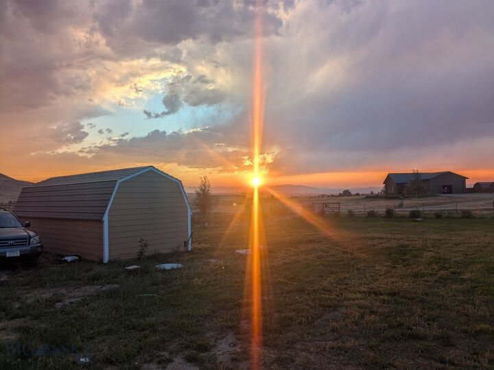 Property Photo:  30 Mountain View Road  MT 59749 