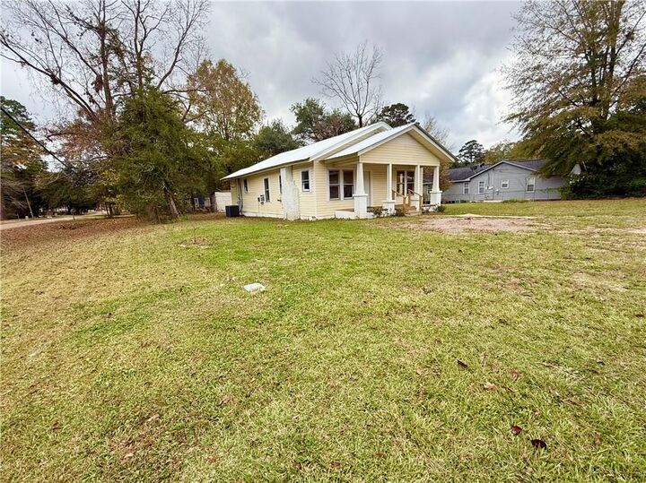 Property Photo: 2809 Church Street LA 71465