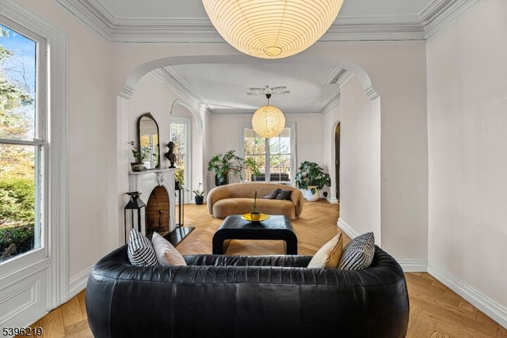 Property Photo: 1370 Johnston Dr NJ 07069