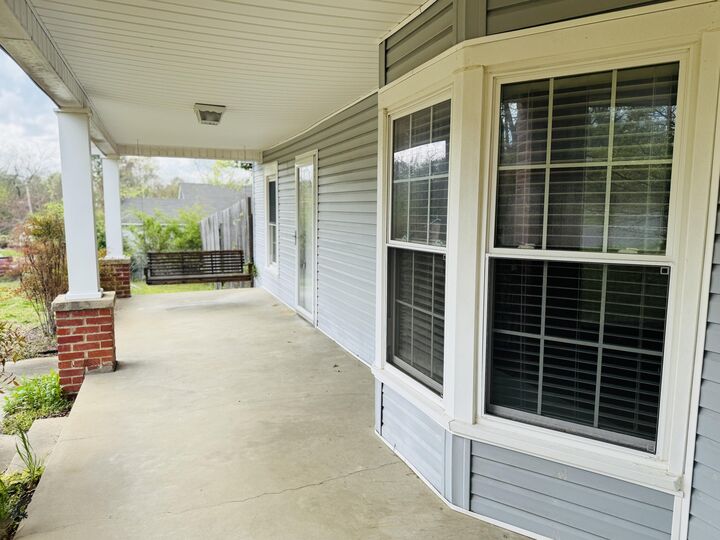 Property Photo: 325 Central Ave MS 39759