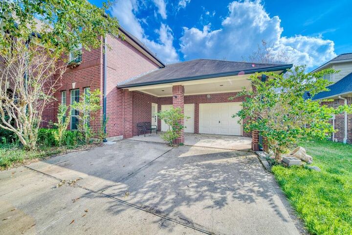 Property Photo:  9606 Oakland Lake Way  TX 77459 