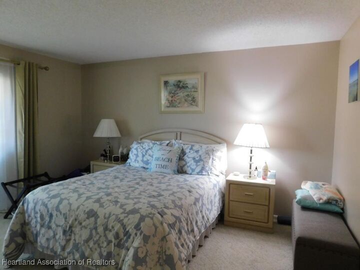 Property Photo:  3835 Edgewater Drive  FL 33872 