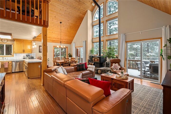 Property Photo: 7685 Kingswood Drive NV 96148