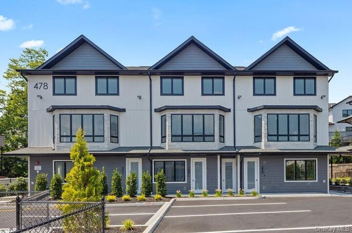 478 W Central Avenue 112  Spring Valley NY 10977 photo