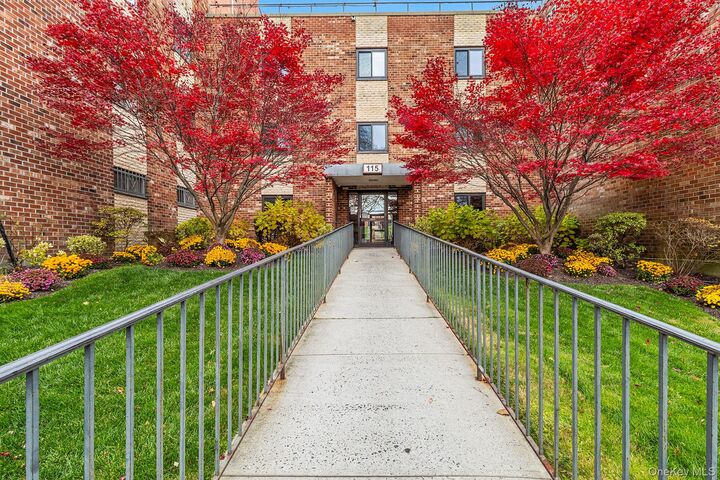 Property Photo: 115 Dehaven Drive 114 NY 10703