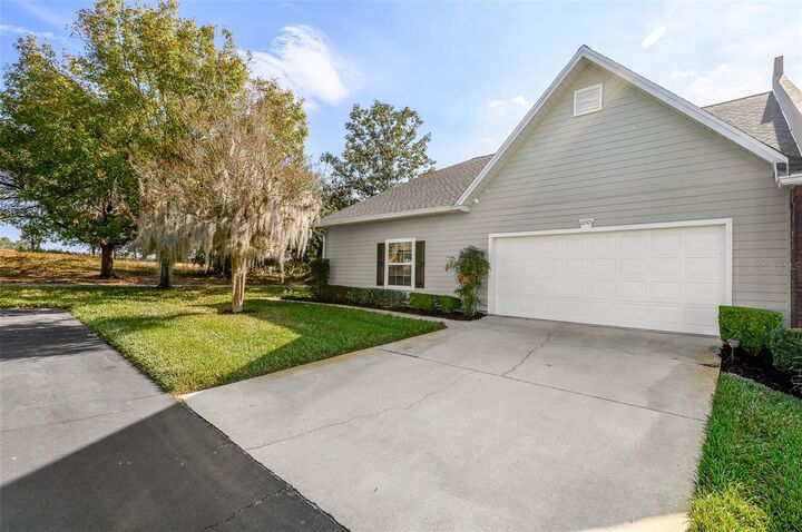 Property Photo:  10505 NW 30th Lane  FL 32606 