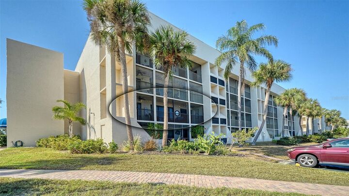 6124 43rd Street W 208A  Bradenton FL 34210 photo