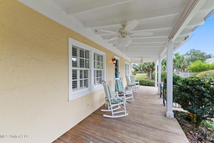 Property Photo: 321 State Street MS 39520