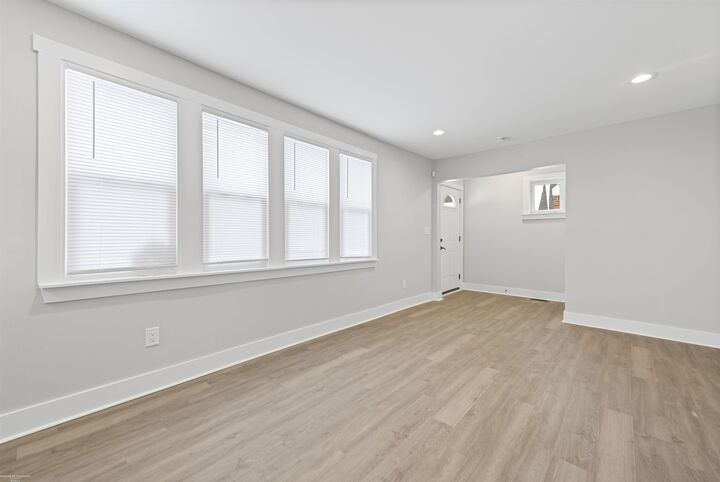 Property Photo:  4394 Devonshire Road  MI 48224 