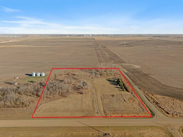 Property Photo:  17100 72nd St NW  ND 58703 