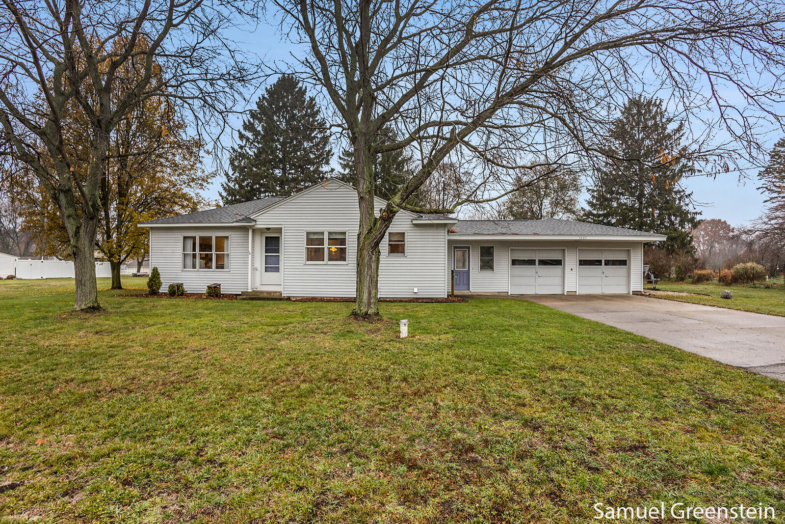 Property Photo:  4685 Martin Street  MI 49419 