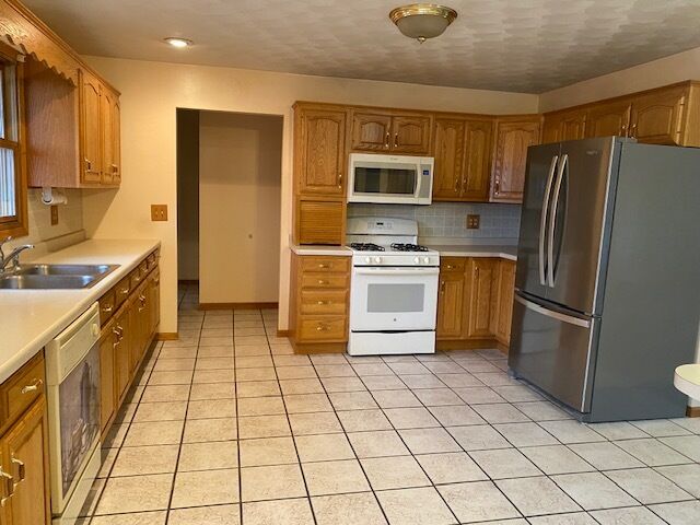 Property Photo: 11357 Woody Walker Hill Road IL 61335