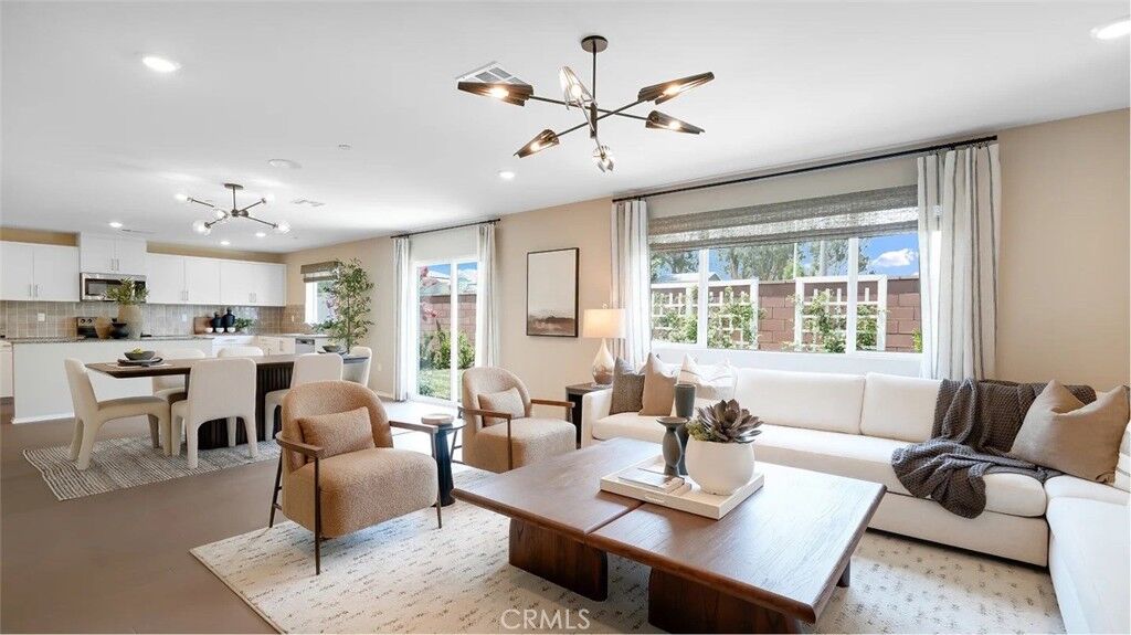 Property Photo:  1479 Saddle Circle  CA 92582 