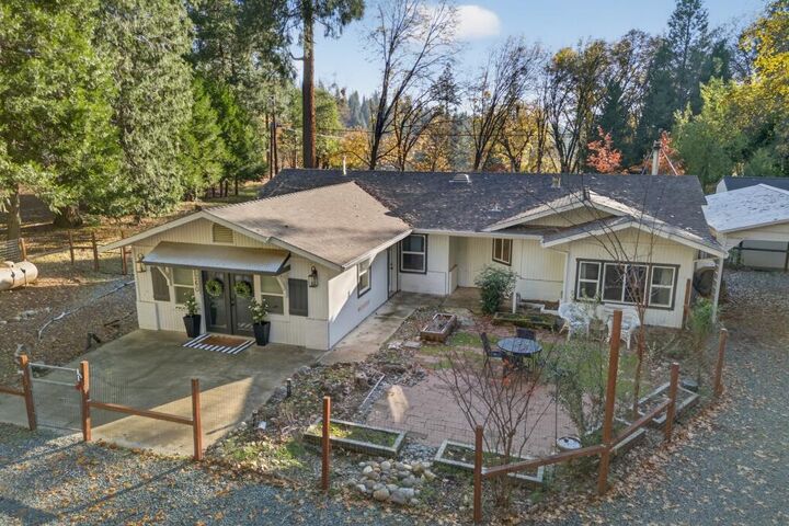 Property Photo: 5260 Shooting Star Road CA 95726