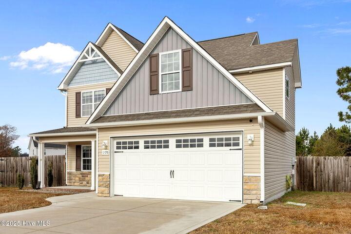 Property Photo:  109 Prospect Drive  NC 28574 