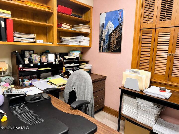 Property Photo:  201 N Colony Avenue  NC 27910 