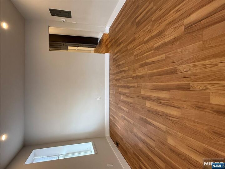 Property Photo:  58 Market Street  NJ 07026 