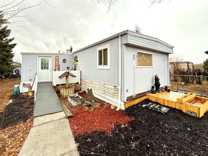 Property Photo:  1109 Kentucky Street  MT 59722 