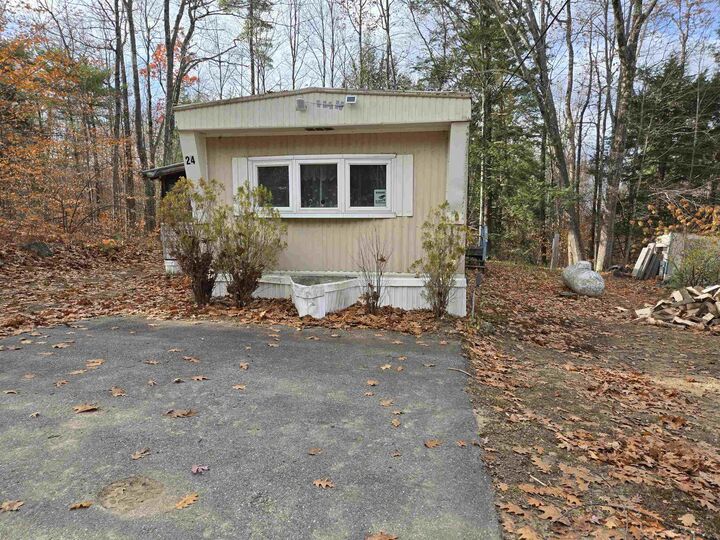 Property Photo:  23 Liscomb Circle  NH 03249 