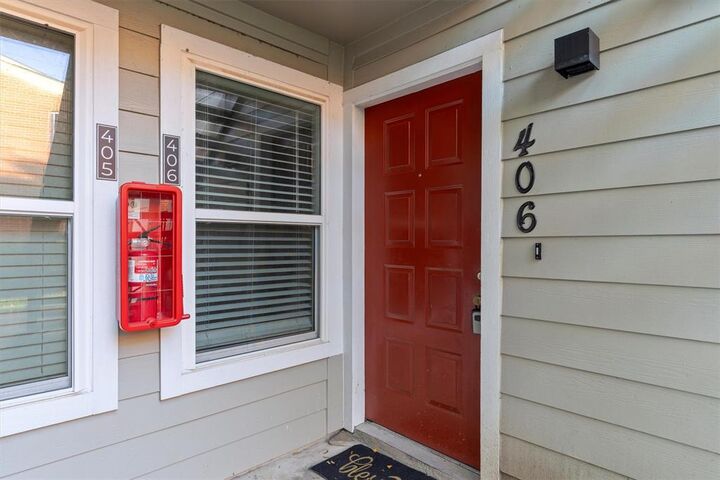 Property Photo: 6900 Skillman Street 406 TX 75231