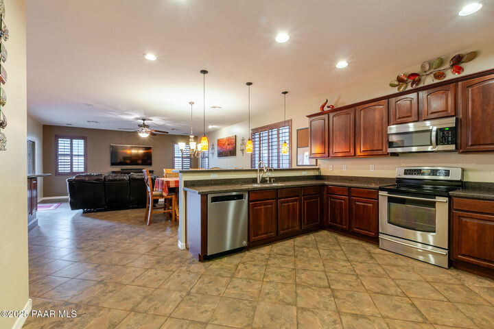Property Photo:  22810 W Ashleigh Marie Drive  AZ 85326 