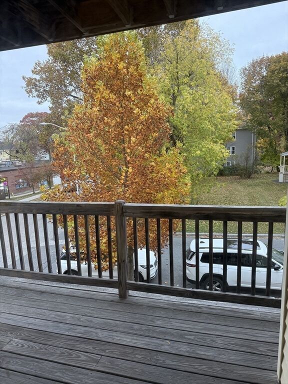 Property Photo:  97 Courtland St 2  MA 01602 